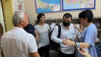 Вотът в Турция: Полиция в Авджълар заради попълване на декларации пред секцията