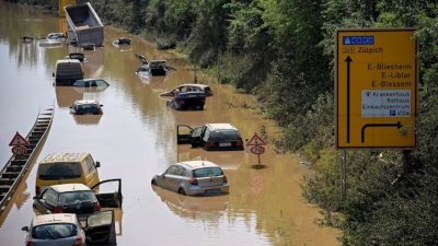 И Австрия е под вода, в Бавария обявиха извънредно положение