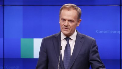 Туск: Русия има полза от по-слаб ЕС