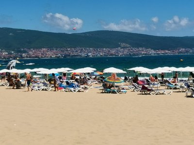 Пазете се! Мъртвакът връхлетя Бургас