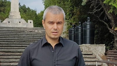 Лидерът на Възраждане: Избори най-късно пролетта 2022 г.