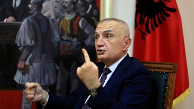 Откриха масов гроб в Албания