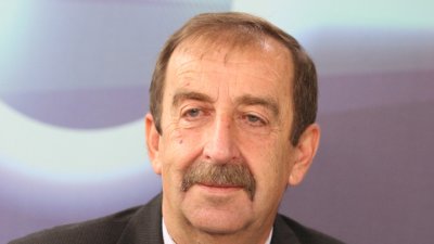 Почина бригаден генерал Стефан Петров