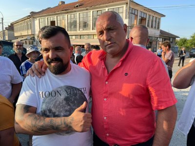 Борисов изригна: Рашков, тоя пияница, с гол гъз таралеж ще мачкаш (ВИДЕО+СНИМКИ)