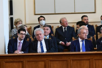 Четирима служебни министри с шанс да останат и в следващия кабинет