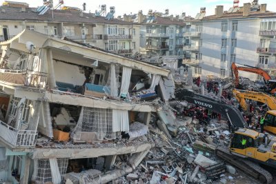 47 земетресения за час в Турция