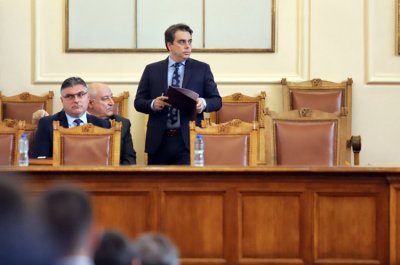Василев: Държавната комисия по хазарт нарочно не е събрала парите от данъци и такси