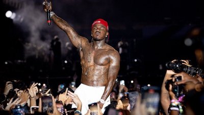 Рапърът DaBaby предизвика остри реакции с хомофобска тирада