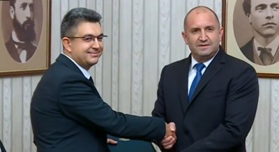 Вижте кандидат-премиера на кастинг при Слави 