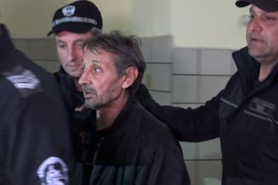 15 години затвор за Димитър, накълцал с брадва млада жена