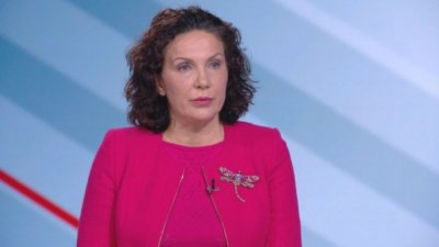 И антиваксърката Антония Първанова се изходи за имунизацията на Борисов