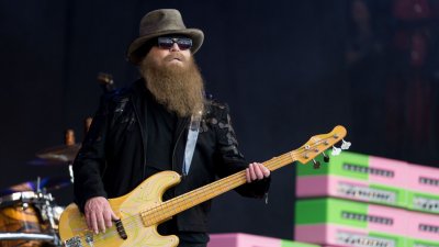 Почина легендарният басист на ZZ Top Дъсти Хил