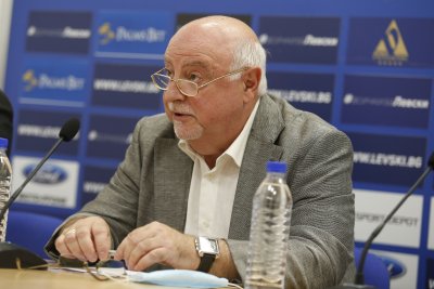 Баждеков: Никога не е било толкова тежко положението в Левски