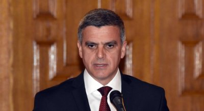 По телефона: Стефан Янев и Зоран Заев дискутираха пожарите в Северна Македония