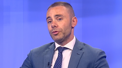 Александър Ненков: Държавата не е шоу