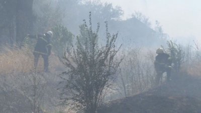 Голям пожар вилнее край Кремиковци