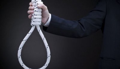 Лудо влюбен се беси в Разлог, свалиха от въжето