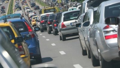 Две катастрофи затрудняват движението на AM „Тракия“