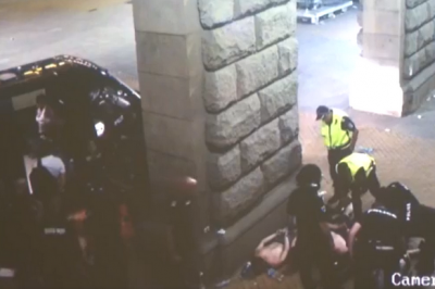 Брутални сцени на полицейско насилие от протестите показаха в НС (видео)