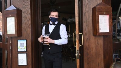 Великобритания с рекордни вакантни работни места през второто тримесечие
