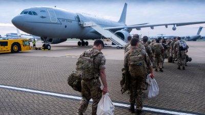Англия няма да връща военните си в Кабул