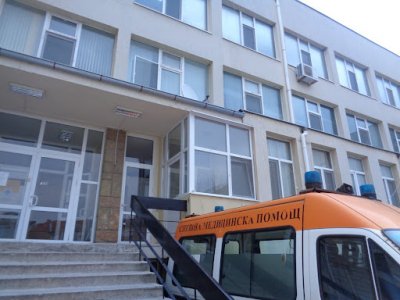 Болницата в Поморие изнемогва заради недостиг на персонал в COVID отделението