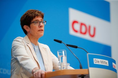 Берлин: НАТО да си вземе поуки от неуспеха в Афганистан