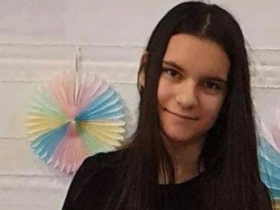 Издирват 14-годишната Ани: отишла на дискотека в Слънчев бряг и не се върнала
