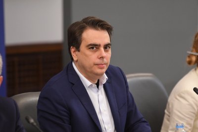 Асен Василев готов да внесе Плана за възстановяване в Брюксел