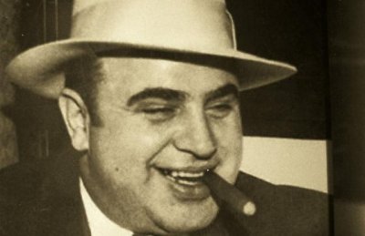 Излагат вещи на Ал Капоне на търг