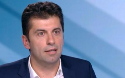 Актовете на Кирил Петков не падат даже при двойно гражданство?