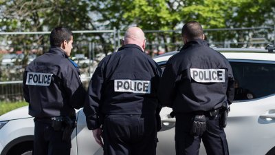 Франция отново издирва момиче, погубено от сериен убиец през 2003 г.