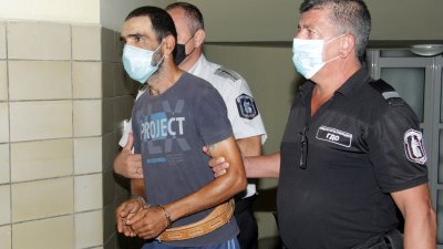 Наглост: Пастрокът на бременната Мария не признава за убийството, иска свобода