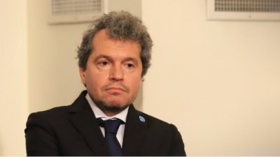 Тошко Йорданов към Кирил Петков: Да поизлъжем малко, ама мъничко