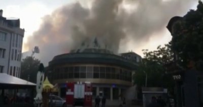 Все още се борят с големия пожар в Благоевград