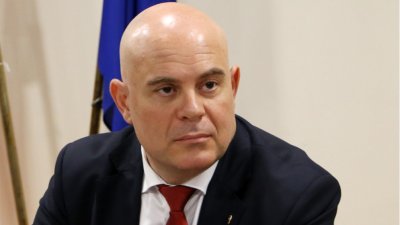 Гешев: Закриването на спецструктурите ще доведе до юридическа катастрофа