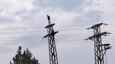 Токов удар без малко да убие дете в Сливен
