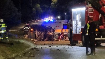 Ужас във Варна! Трима загинаха в тежка катастрофа!