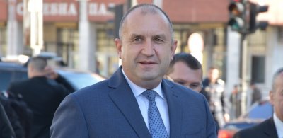 Румен Радев влиза във ВМА