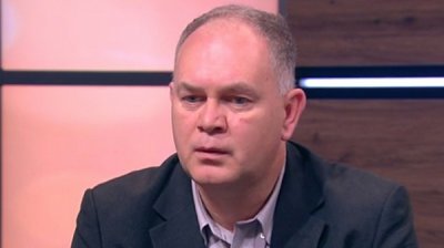 Кадиев се оправдава: Не съм сгоден за ГЕРБ и ДПС, но пенсионерите имат нужда от добавките