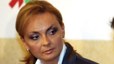 Полина Карастоянова: Балтова се държи сякаш няма проблеми в туризма