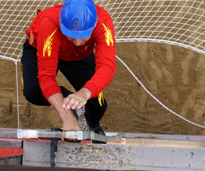 Работник полетя от вишка в Разград