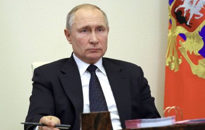 Коронавирус повали обкръжението на Путин