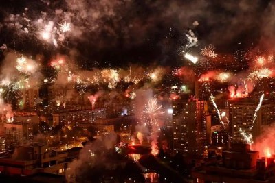 Сараево засия като на Нова година (ВИДЕО)