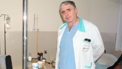 Изрязаха тумор - гигант от ръката на пловдивчанка