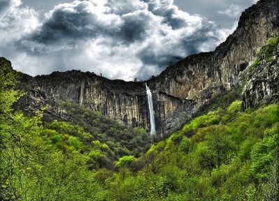 Врачани катерят най-високия водопад в Европа