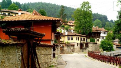 Върховни прокурори подхванаха безводието в Копривщица