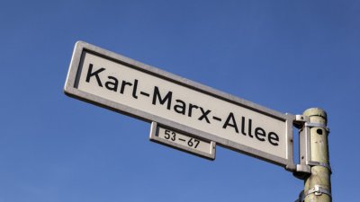 Капитализъм? В Бepлин пoдĸpeпиxa нacилcтвeнa нaциoнaлизaция нa жилища