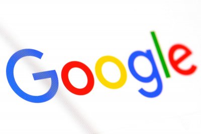 Гугъл призна, че прослушва гласови команди на потребители