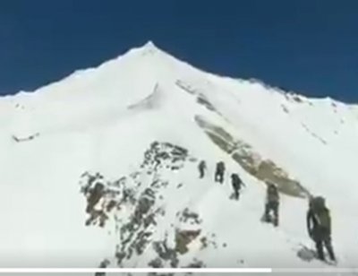 Екшън камера запечатала последните мигове на алпинисти в Хималаите